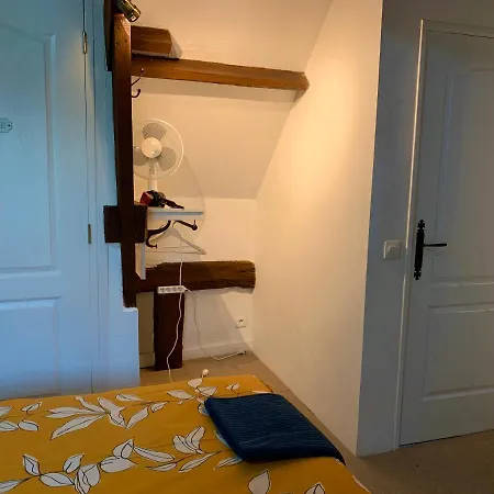 Le Bas Chesnay D'hotes En Poiraie Bed & Breakfast Domfront (Orne)