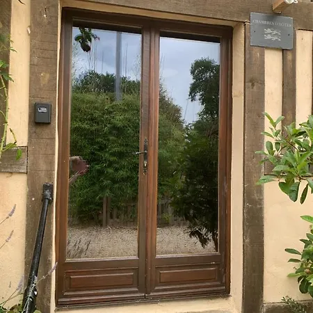 Le Bas Chesnay D'hotes En Poiraie Bed & Breakfast Domfront (Orne)